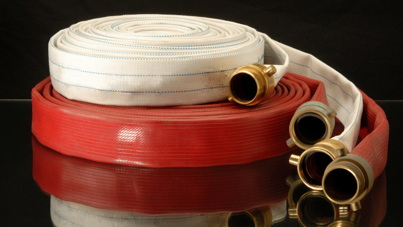 如何为您的操作选择合适的软管扣压机